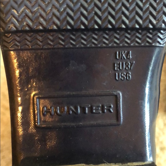 Shiny navy tall Hunter Boots - Picture 9 of 9